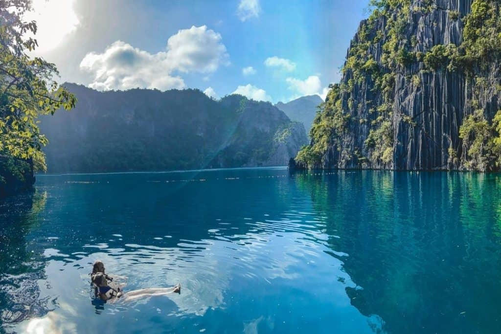 barracuda lake in philippines