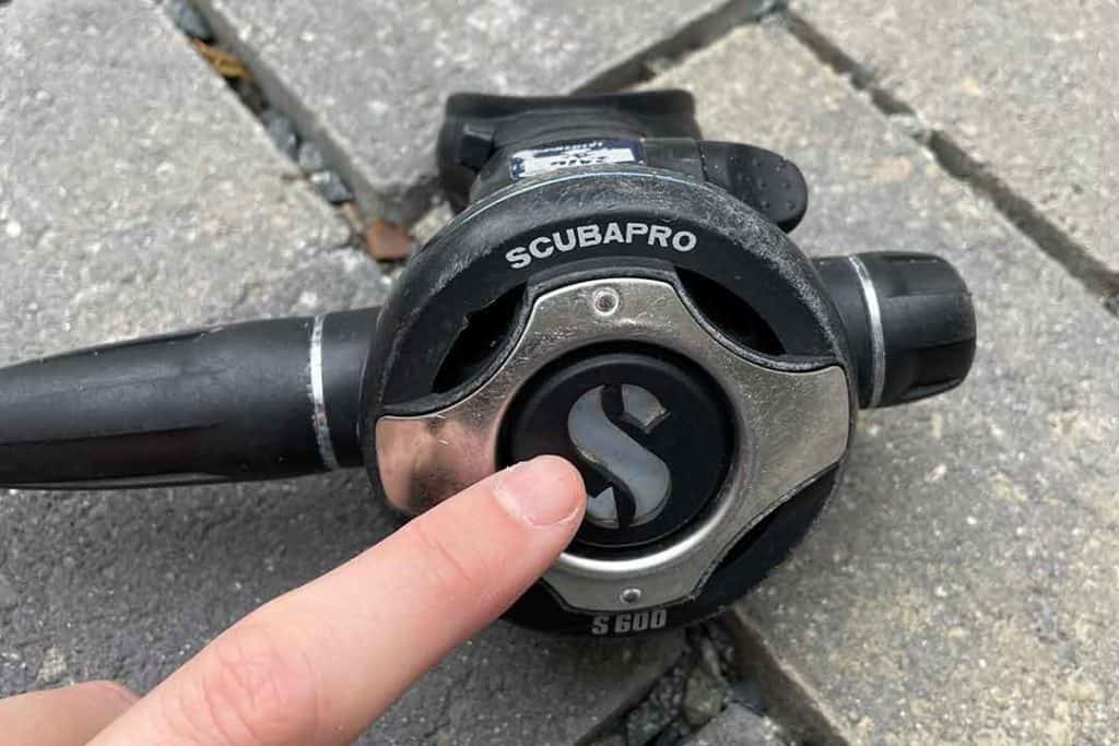 Scubapro mk25 hot sale s600 review